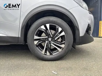 Photo 27 Peugeot 2008  BlueHDi 130 S&S EAT8