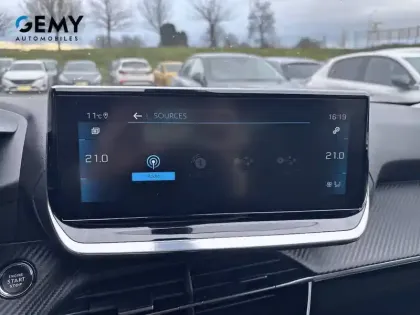 Photo 35 Peugeot 2008  BlueHDi 130 S&S EAT8