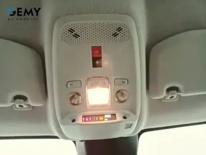 Photo 14 Peugeot 208  Electrique 50 kWh 136ch