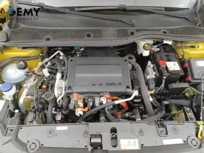 Photo 11 Peugeot 208  Electrique 50 kWh 136ch