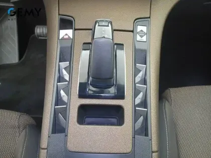 Photo 69 DS DS 7 DS7 Crossback Hybride E-Tense 225 EAT8