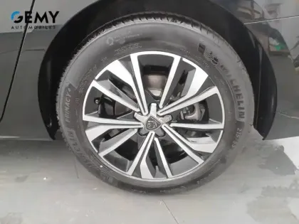 Photo 10 Peugeot 508  SW BlueHDi 130 ch S&S EAT8