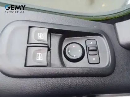 Photo 11 Renault Master  FGN TRAC F3500 L2H2 DCI 135