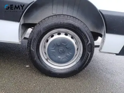 Photo 10 Renault Master  FGN TRAC F3500 L2H2 DCI 135