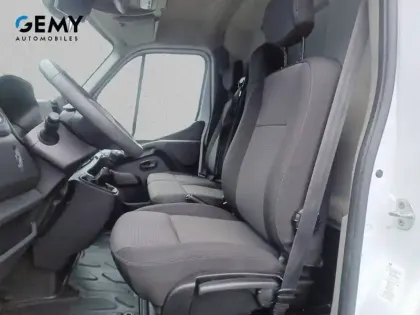 Photo 8 Renault Master  FGN TRAC F3500 L2H2 DCI 135