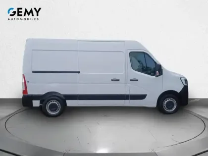 Photo 39 Renault Master  FGN TRAC F3500 L2H2 DCI 135