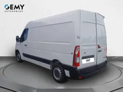 Photo 24 Renault Master  FGN TRAC F3500 L2H2 DCI 135