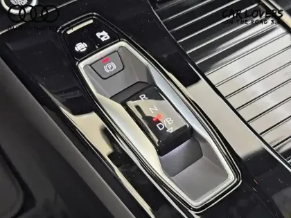 Photo 27 Audi E-tron Q6  Sportback 306 ch 100 kWh performance