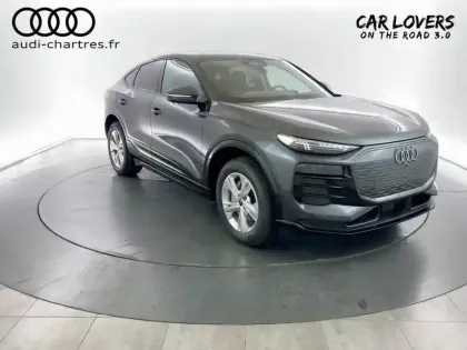 Photo 6 Audi E-tron Q6  Sportback 306 ch 100 kWh performance