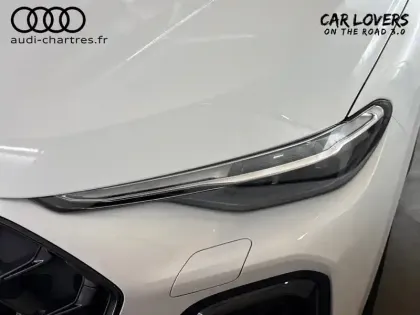 Photo 16 Audi Q5  e-hybrid 299 ch S tronic 7 Quattro