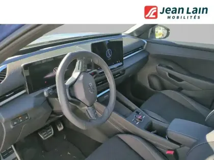 Photo 10 Volkswagen T-roc  1.5 eTSI EVO2 Hybrid 150 ch DSG7