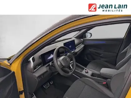 Photo 10 Volkswagen T-roc  1.5 eTSI EVO2 Hybrid 150 ch DSG7