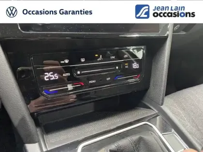 Photo 17 Volkswagen Passat  SW 2.0 TDI EVO SCR 150 DSG7