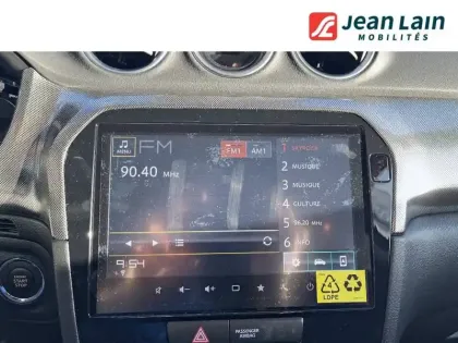 Photo 15 Suzuki Vitara  1.4 Boosterjet AllGrip Hybrid Auto