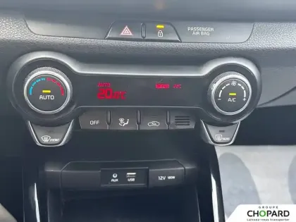 Photo 14 Kia Stonic  1.0 T-GDi 100 ch MHEV iBVM6