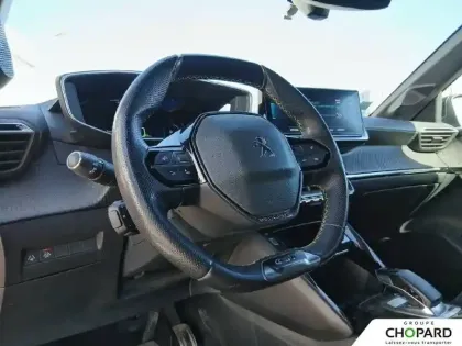 Photo 16 Peugeot 208  Electrique 50 kWh 136ch