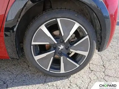 Photo 11 Peugeot 208  Electrique 50 kWh 136ch