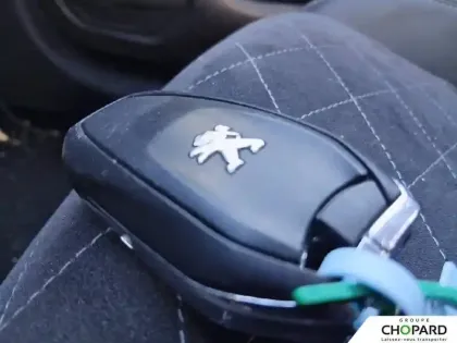 Photo 13 Peugeot 208  Electrique 50 kWh 136ch