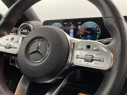 Photo 71 Mercedes CLA  Coupé 250 e 8G-DCT