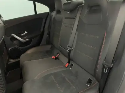 Photo 31 Mercedes CLA  Coupé 250 e 8G-DCT