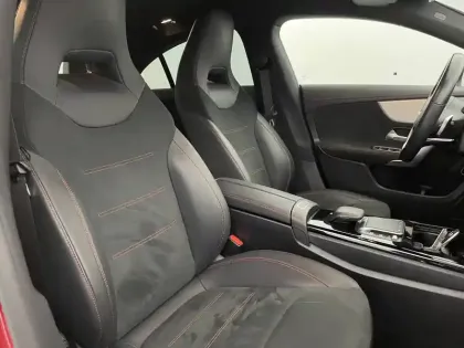 Photo 107 Mercedes CLA  Coupé 250 e 8G-DCT