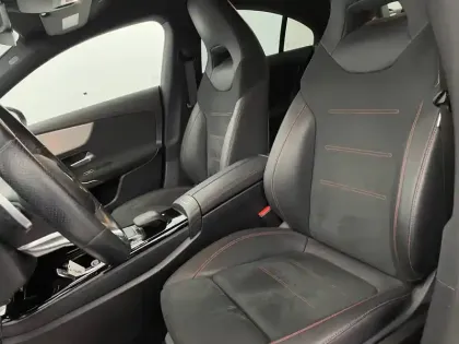 Photo 30 Mercedes CLA  Coupé 250 e 8G-DCT