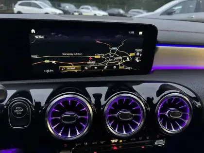 Photo 10 Mercedes CLA  Coupé 250 e 8G-DCT