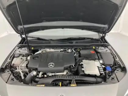 Photo 24 Mercedes Classe A  200 d 8G-DCT