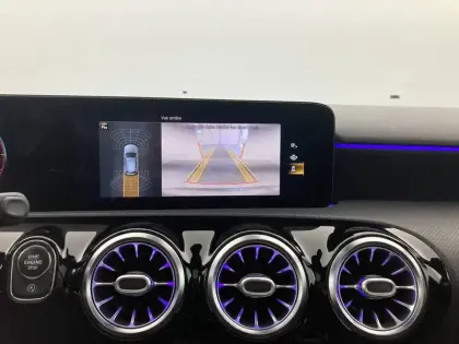 Photo 12 Mercedes Classe A  200 d 8G-DCT