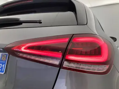 Photo 23 Mercedes Classe A  200 d 8G-DCT