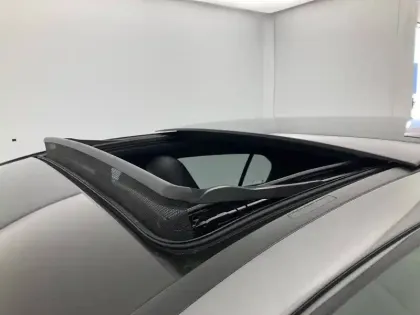 Photo 18 Mercedes Classe A  200 d 8G-DCT