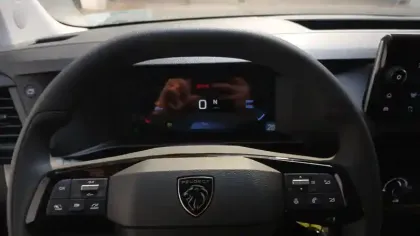 Photo 11 Peugeot Expert  FGN M BLUEHDI 145 S&S EAT8