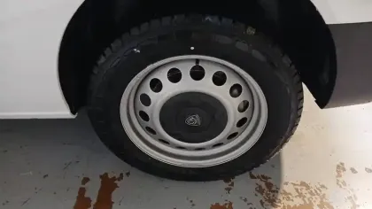 Photo 18 Peugeot Expert  FGN M BLUEHDI 145 S&S EAT8