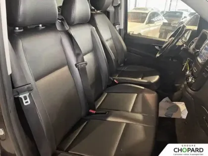 Photo 10 Mercedes Vito  Tourer 119 CDI Long 9G-Tronic RWD