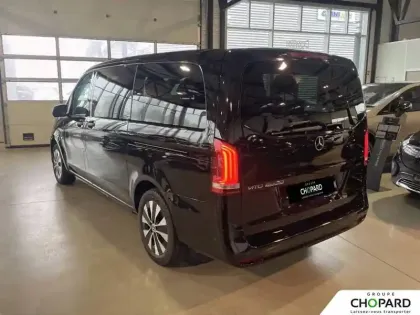 Photo 32 Mercedes Vito  Tourer 119 CDI Long 9G-Tronic RWD