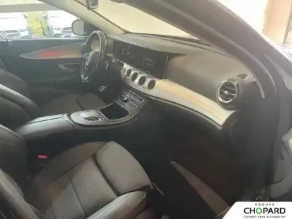 Photo 12 Mercedes Classe E  300 e 9G-Tronic