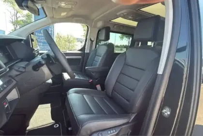 Photo 7 Peugeot Traveller  M 2.2 Diesel 180ch S&S EAT8