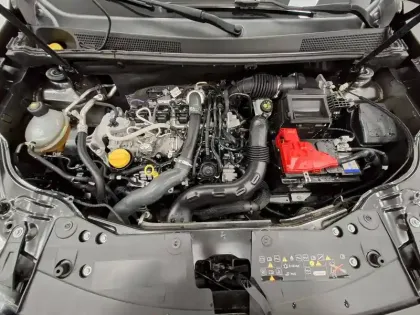 Photo 36 Dacia Duster  TCe 150 FAP 4x2 EDC