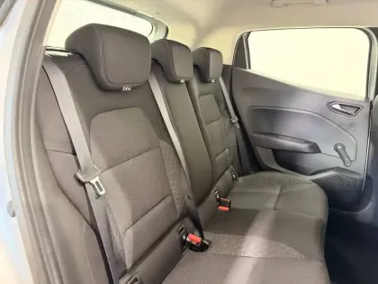 Photo 22 Renault Clio  Blue dCi 85