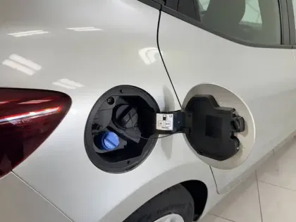 Photo 26 Renault Clio  Blue dCi 85