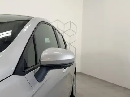 Photo 38 Renault Clio  Blue dCi 85