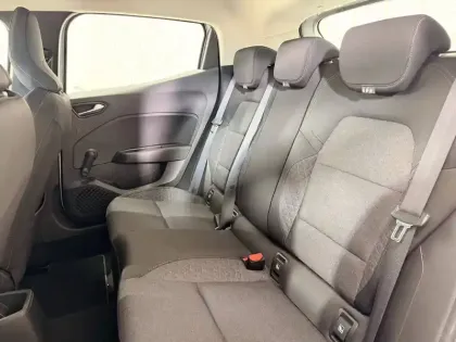 Photo 30 Renault Clio  Blue dCi 85