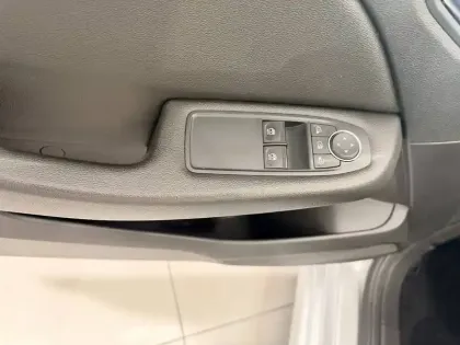 Photo 35 Renault Clio  Blue dCi 85