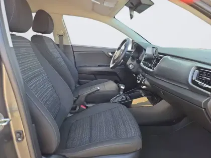 Photo 64 Kia Stonic  1.0 T-GDi 100 ch DCT7