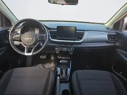 Photo 9 Kia Stonic  1.0 T-GDi 100 ch DCT7