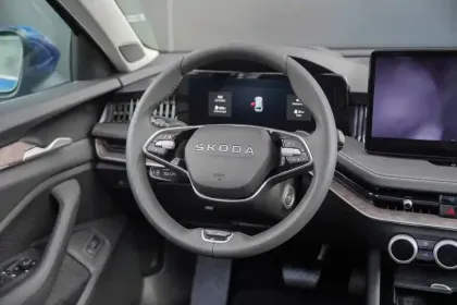 Photo 12 Skoda Superb  Combi 1.5 TSI mHEV 150 ch ACT DSG7