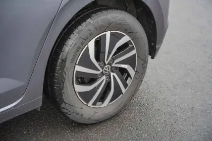 Photo 11 Volkswagen Polo  1.0 TSI 95 S&S DSG7