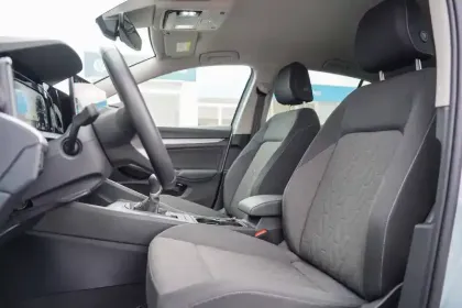 Photo 16 Volkswagen Golf  1.5 TSI EVO2 116 BVM6