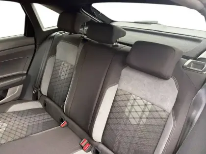 Photo 13 Volkswagen Taigo  1.0 TSI 110 DSG7