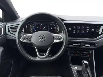 Photo 11 Volkswagen Taigo  1.0 TSI 110 DSG7